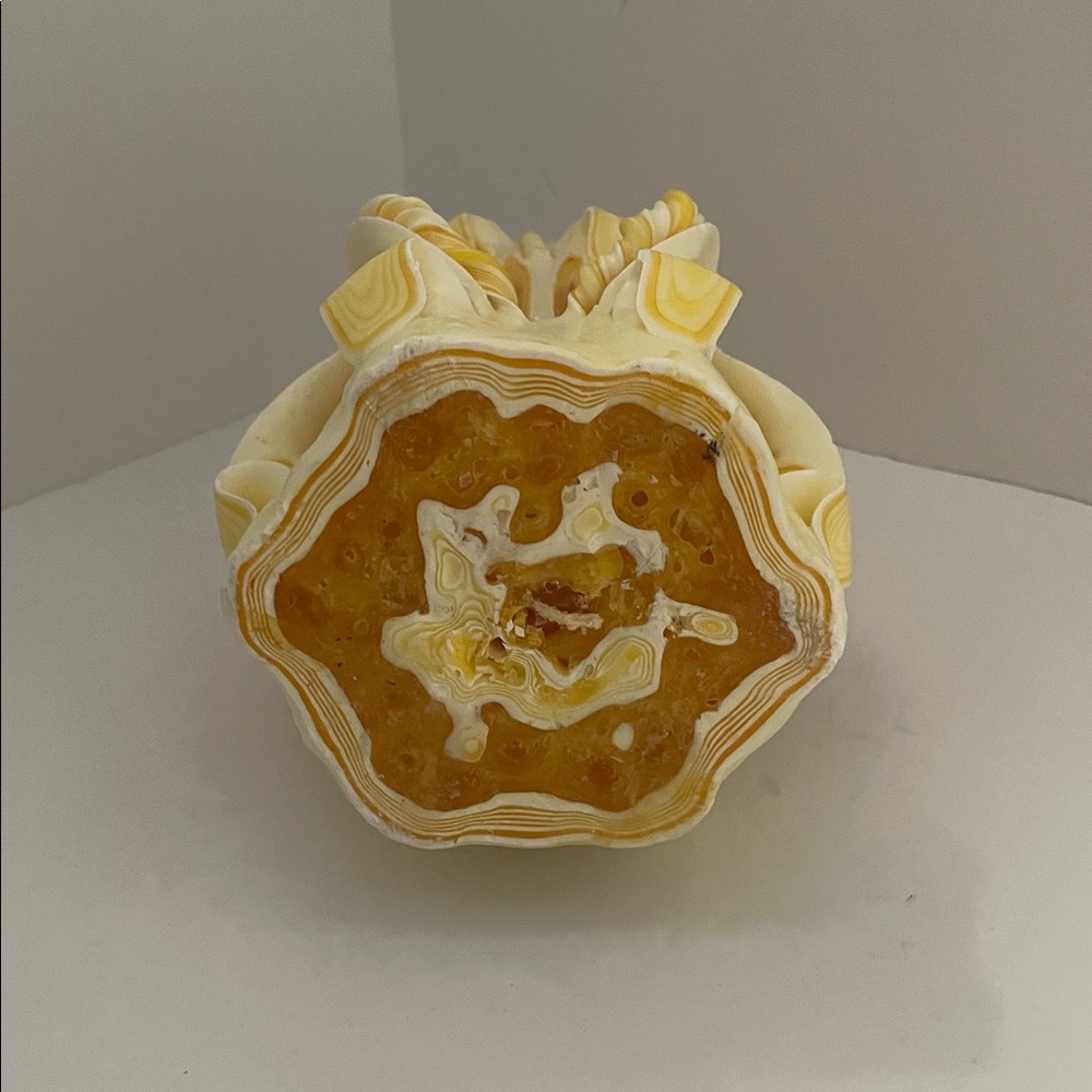 Vintage 70’s Yellow & White Hand Carved Wax Ribbon Pillar Candle New - Picture 8 of 10